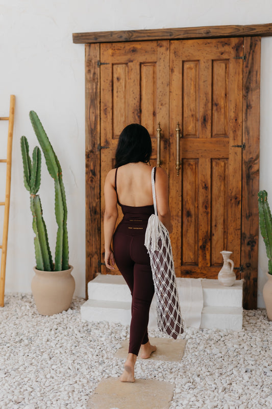 NEST MACRAME YOGA BAG